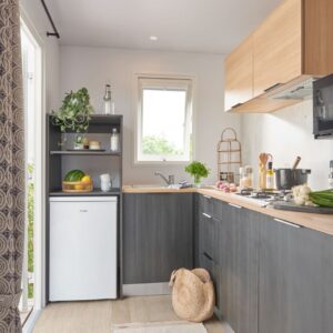 GRAND-LARGE-2-CUISINE-873x1024